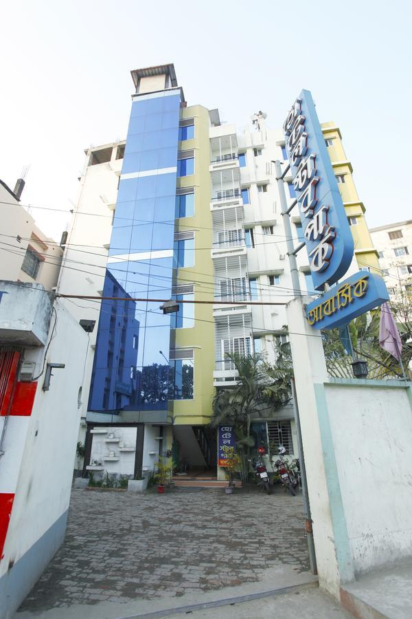 Hotel Star Park Dakhin Kattali ภายนอก รูปภาพ
